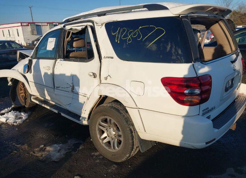 Photo 3 of 2004 Toyota Sequoia LIMITED V8 (VIN 5TDBT48A04S219466)