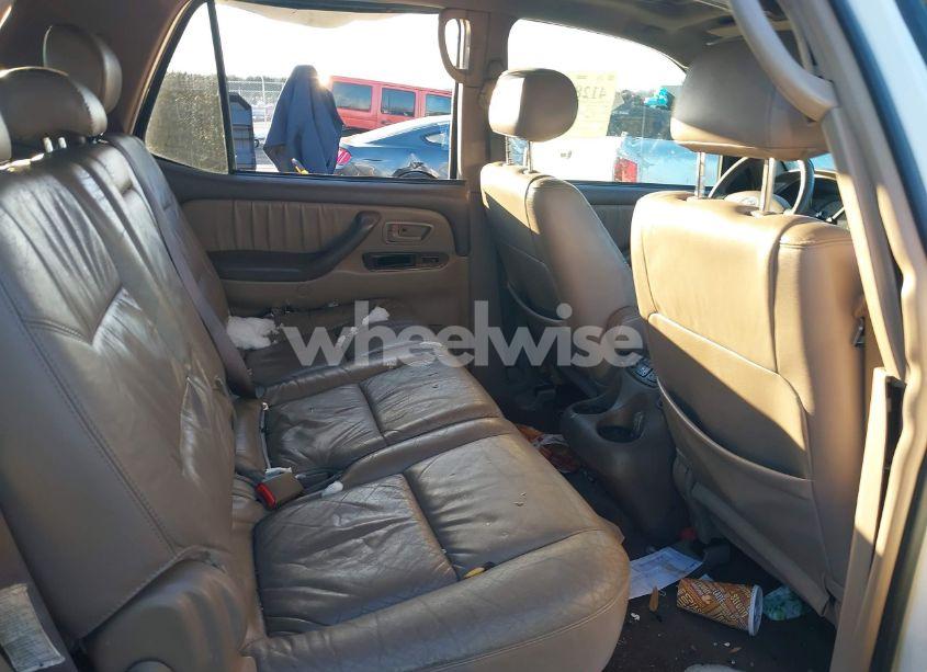 Photo 8 of 2004 Toyota Sequoia LIMITED V8 (VIN 5TDBT48A04S219466)