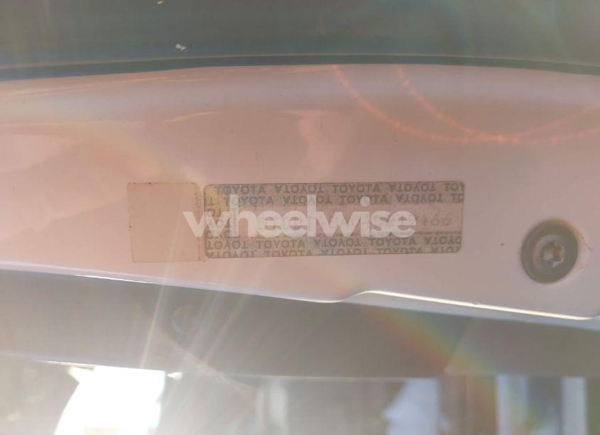 Photo 9 of 2004 Toyota Sequoia LIMITED V8 (VIN 5TDBT48A04S219466)