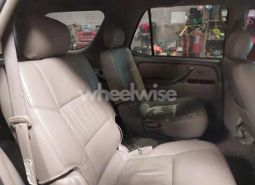 Photo 19 of 2006 Toyota Sequoia LIMITED V8 (VIN 5TDBT48A06S262997)