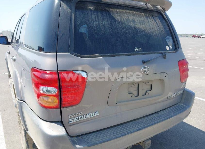 Photo 6 of 2001 Toyota Sequoia LIMITED V8 (VIN 5TDBT48A11S009891)