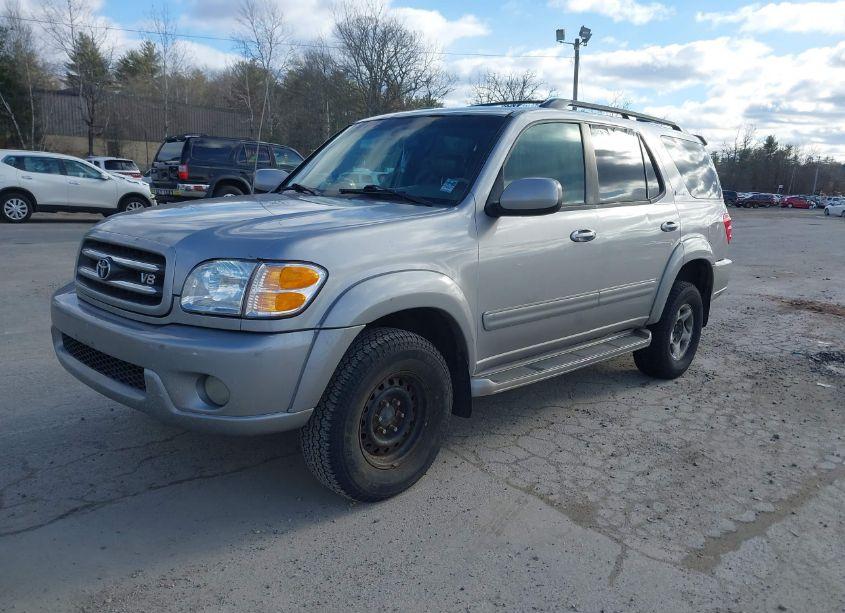 Photo 2 of 2002 Toyota Sequoia LIMITED V8 (VIN 5TDBT48A12S085757)