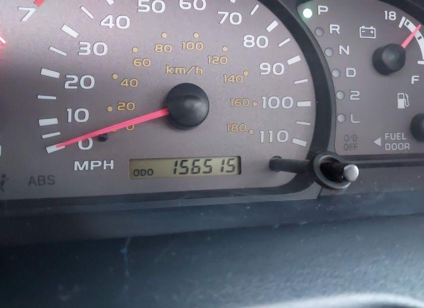 Photo 12 of 2002 Toyota Sequoia N/A (VIN 5TDBT48A12S131037)