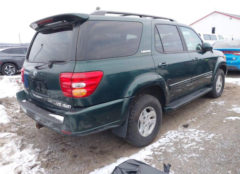 Photo 4 of 2002 Toyota Sequoia N/A (VIN 5TDBT48A12S131037)