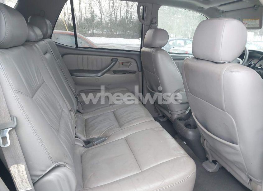 Photo 8 of 2003 Toyota Sequoia LIMITED V8 (VIN 5TDBT48A13S177601)