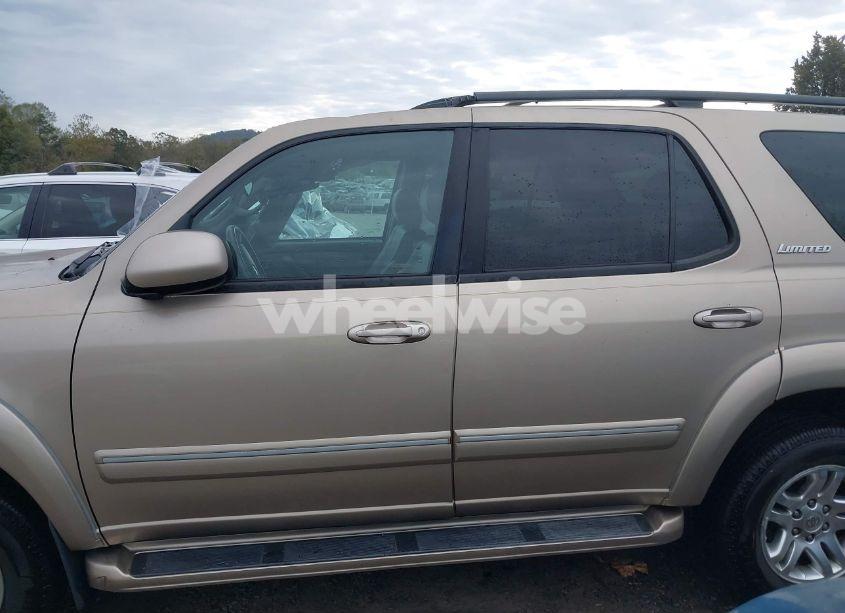 Photo 14 of 2005 Toyota Sequoia LIMITED V8 (VIN 5TDBT48A25S239512)