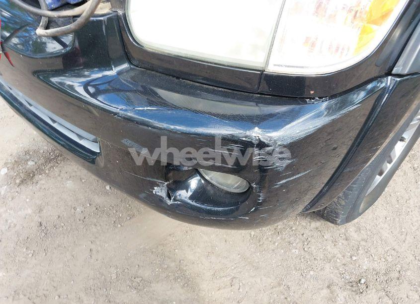 Photo 6 of 2005 Toyota Sequoia LIMITED V8 (VIN 5TDBT48A25S251790)