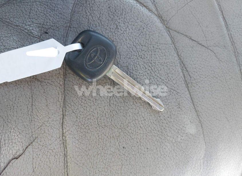 Photo 11 of 2006 Toyota Sequoia LIMITED V8 (VIN 5TDBT48A26S264248)