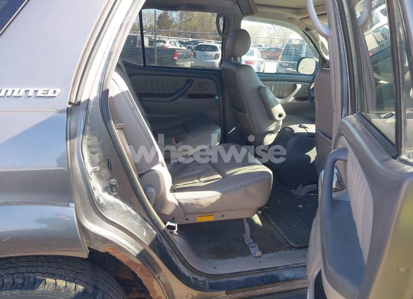 Photo 8 of 2006 Toyota Sequoia LIMITED V8 (VIN 5TDBT48A26S264248)