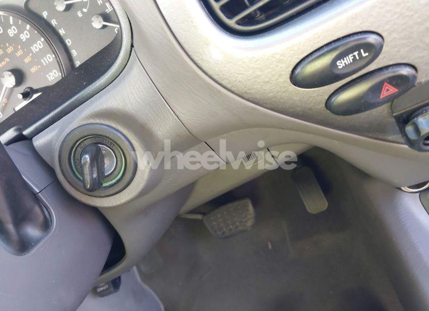 Photo 11 of 2006 Toyota Sequoia LIMITED V8 (VIN 5TDBT48A26S264668)