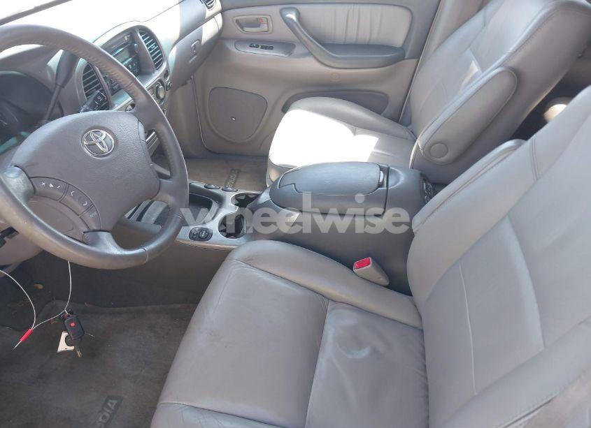 Photo 18 of 2007 Toyota Sequoia LIMITED V8 (VIN 5TDBT48A27S285702)