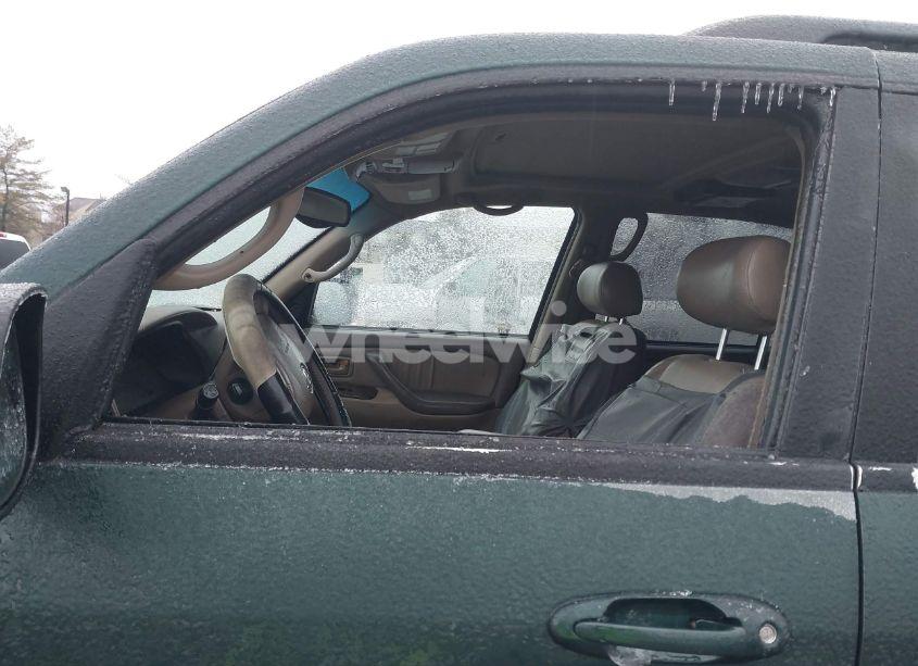 Photo 15 of 2003 Toyota Sequoia LIMITED V8 (VIN 5TDBT48A33S171475)