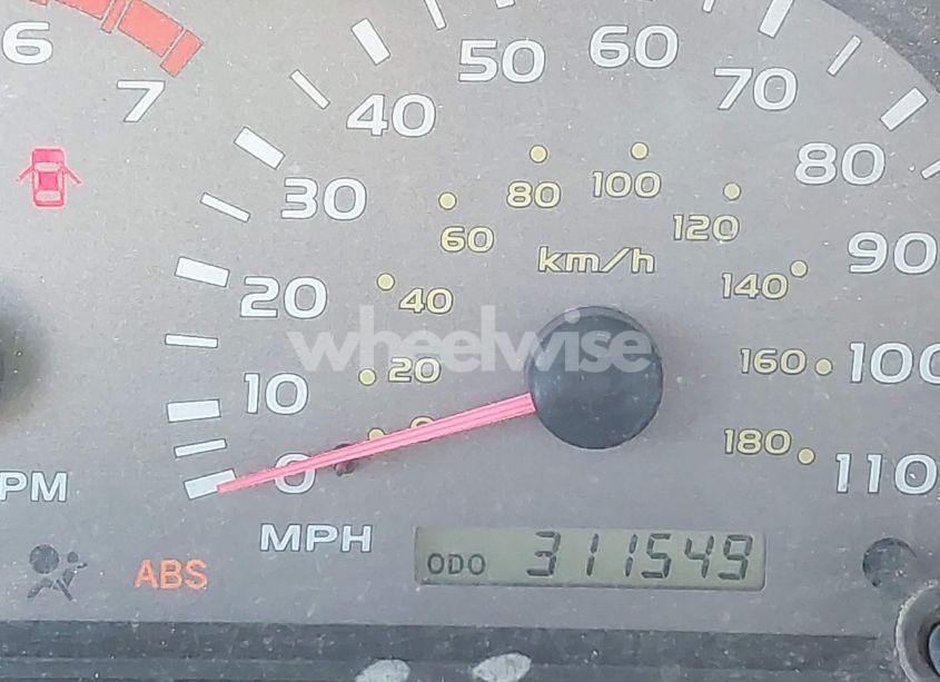 Photo 7 of 2003 Toyota Sequoia LIMITED V8 (VIN 5TDBT48A33S171475)