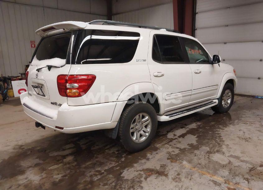 Photo 4 of 2003 Toyota Sequoia LIMITED V8 (VIN 5TDBT48A33S177406)