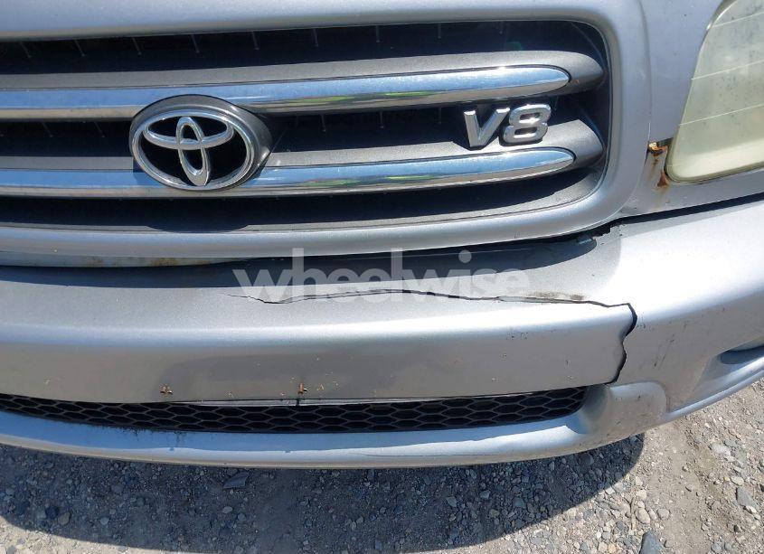 Photo 6 of 2004 Toyota Sequoia LIMITED V8 (VIN 5TDBT48A34S215573)