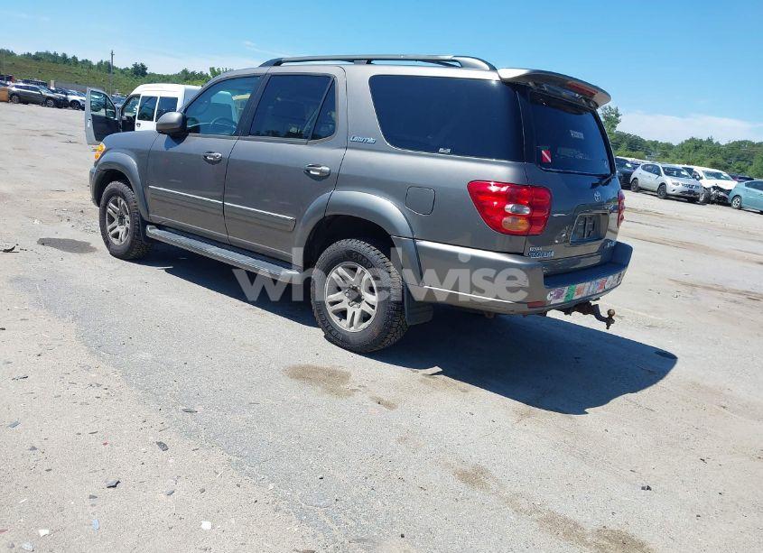 Photo 3 of 2004 Toyota Sequoia LIMITED V8 (VIN 5TDBT48A34S219834)