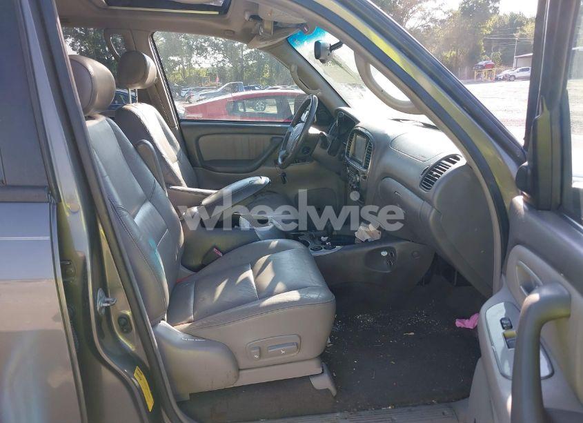 Photo 5 of 2004 Toyota Sequoia LIMITED V8 (VIN 5TDBT48A34S228081)