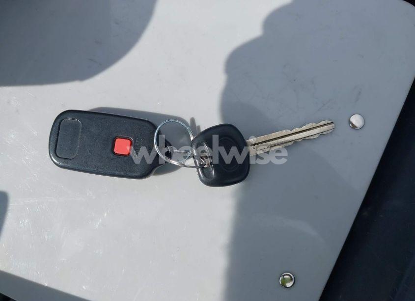 Photo 11 of 2004 Toyota Sequoia LIMITED V8 (VIN 5TDBT48A34S230459)