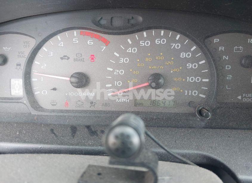 Photo 7 of 2004 Toyota Sequoia LIMITED V8 (VIN 5TDBT48A34S230459)