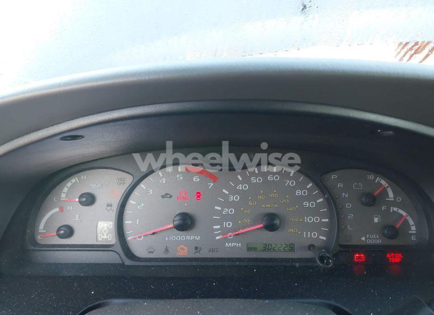 Photo 7 of 2004 Toyota Sequoia LIMITED V8 (VIN 5TDBT48A34S233460)