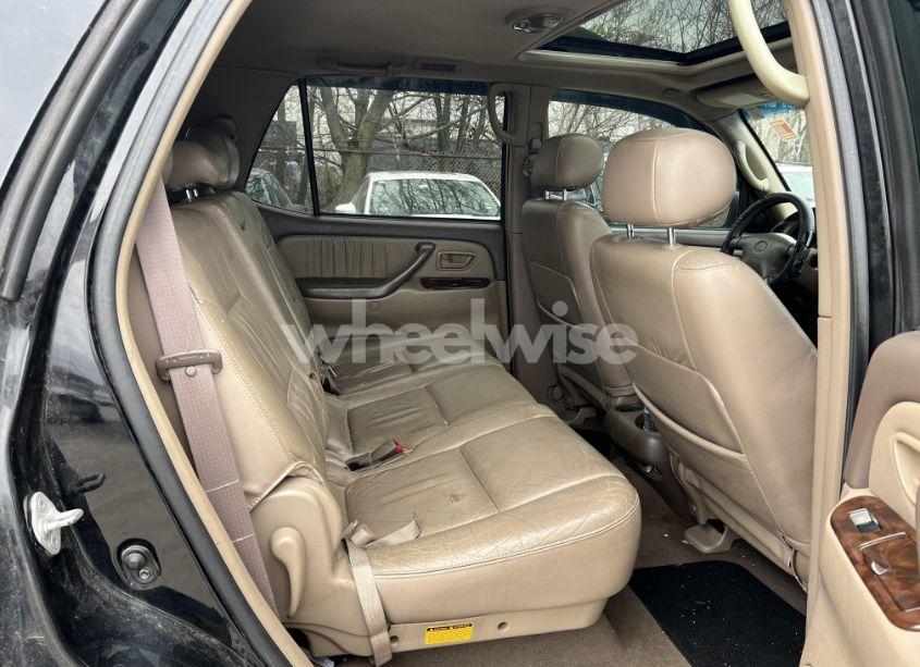Photo 7 of 2001 Toyota Sequoia LIMITED (VIN 5TDBT48A41S012414)