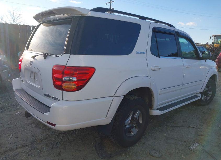 Photo 4 of 2002 Toyota Sequoia LIMITED V8 (VIN 5TDBT48A42S058679)