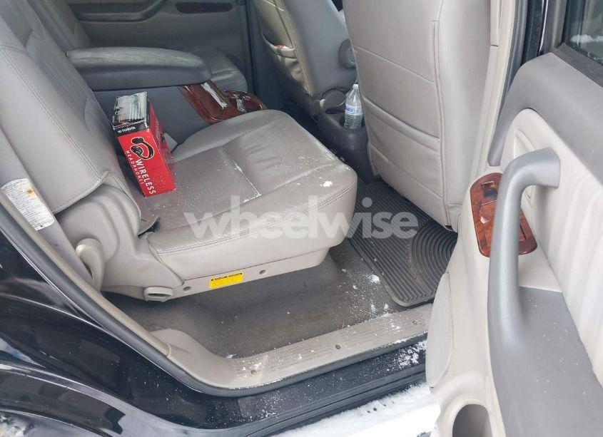 Photo 8 of 2007 Toyota Sequoia LIMITED V8 (VIN 5TDBT48A47S284762)