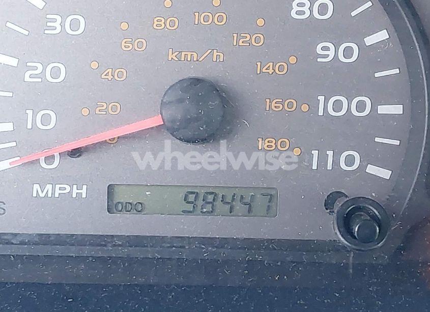 Photo 7 of 2002 Toyota Sequoia LIMITED (VIN 5TDBT48A52S060263)