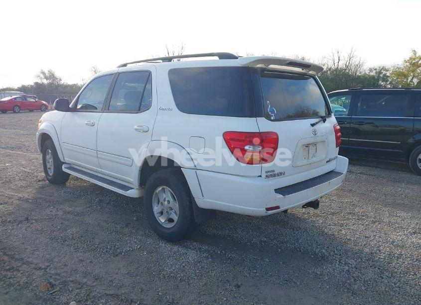 Photo 3 of 2002 Toyota Sequoia LIMITED V8 (VIN 5TDBT48A52S070095)