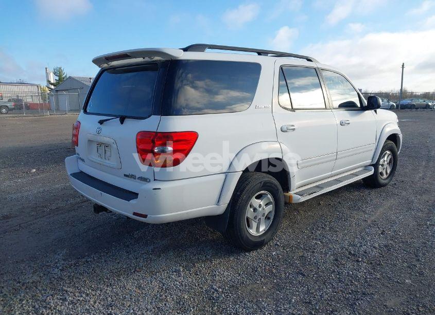 Photo 4 of 2002 Toyota Sequoia LIMITED V8 (VIN 5TDBT48A52S070095)