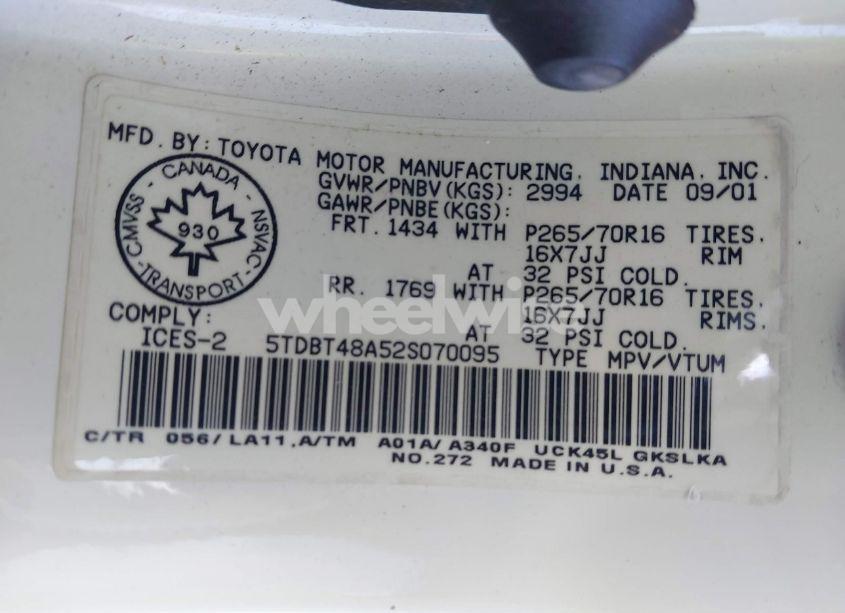 Photo 9 of 2002 Toyota Sequoia LIMITED V8 (VIN 5TDBT48A52S070095)