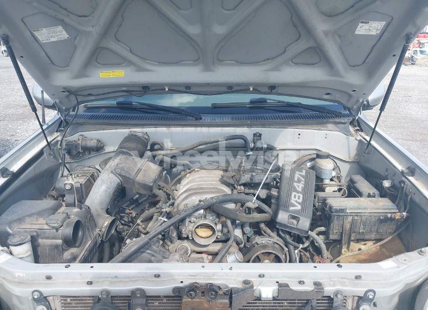 Photo 10 of 2004 Toyota Sequoia LIMITED V8 (VIN 5TDBT48A54S220841)