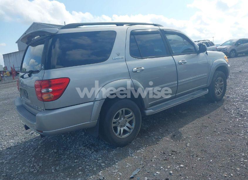 Photo 4 of 2004 Toyota Sequoia LIMITED V8 (VIN 5TDBT48A54S220841)