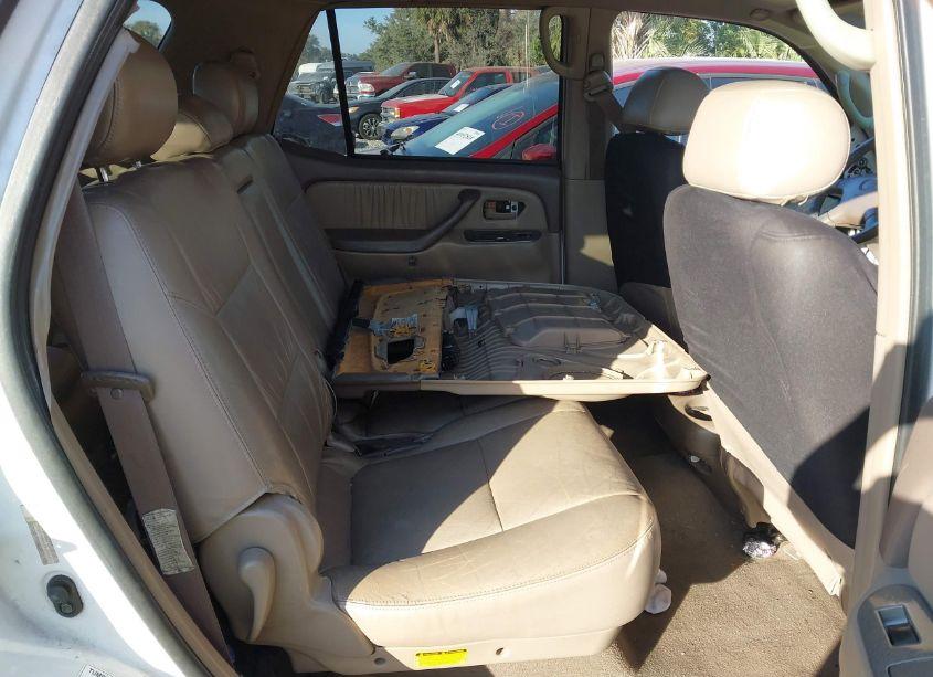 Photo 8 of 2001 Toyota Sequoia LIMITED V8 (VIN 5TDBT48A61S007487)