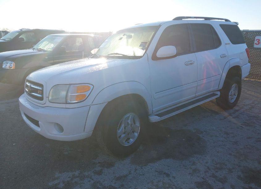 Photo 2 of 2002 Toyota Sequoia LIMITED V8 (VIN 5TDBT48A62S075581)