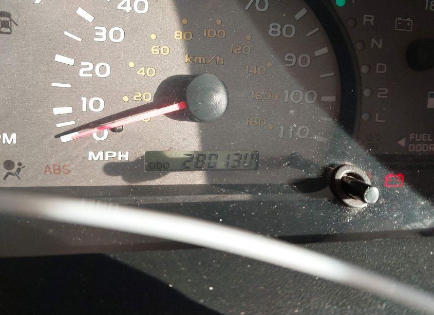 Photo 7 of 2002 Toyota Sequoia LIMITED V8 (VIN 5TDBT48A62S075581)