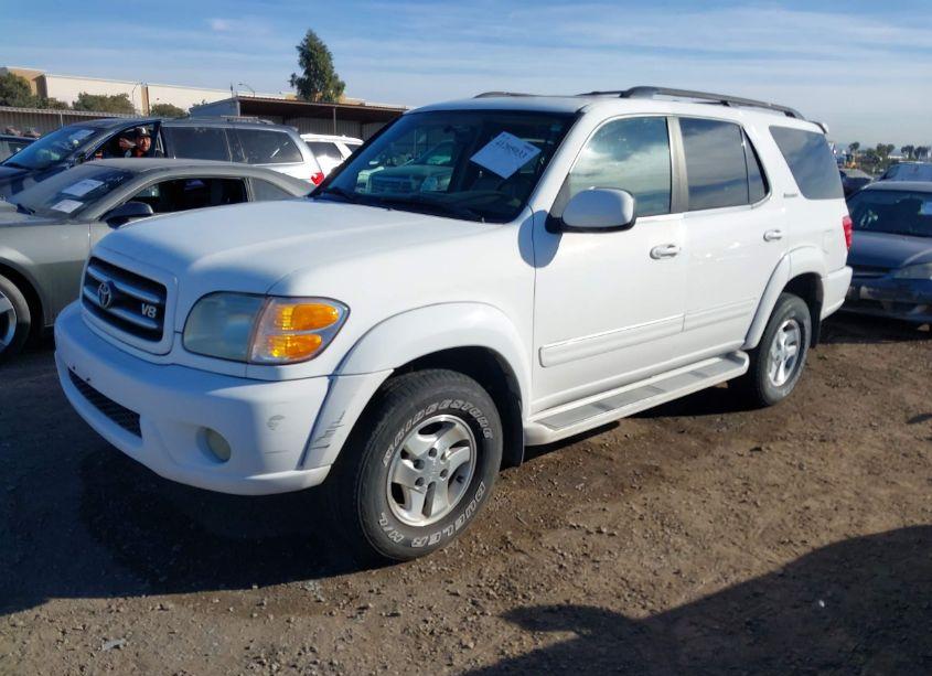 Photo 2 of 2002 Toyota Sequoia LIMITED V8 (VIN 5TDBT48A62S097824)