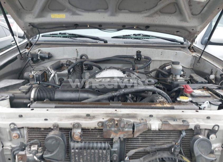 Photo 10 of 2003 Toyota Sequoia LIMITED V8 (VIN 5TDBT48A63S161331)