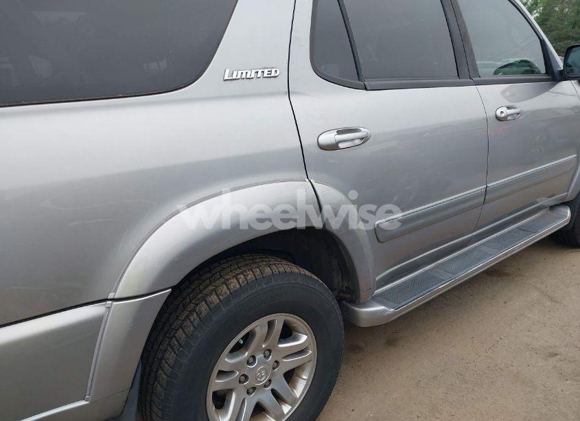 Photo 6 of 2003 Toyota Sequoia LIMITED V8 (VIN 5TDBT48A63S161331)