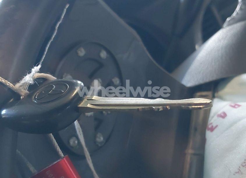 Photo 11 of 2003 Toyota Sequoia LIMITED V8 (VIN 5TDBT48A63S180784)