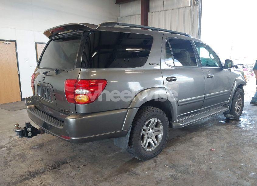 Photo 4 of 2003 Toyota Sequoia LIMITED V8 (VIN 5TDBT48A63S180784)