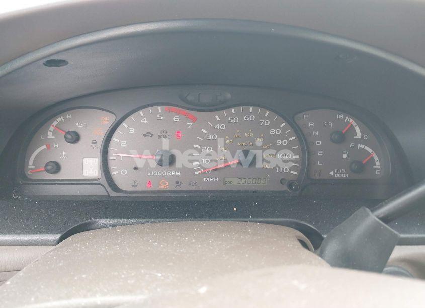 Photo 7 of 2003 Toyota Sequoia LIMITED V8 (VIN 5TDBT48A63S184964)