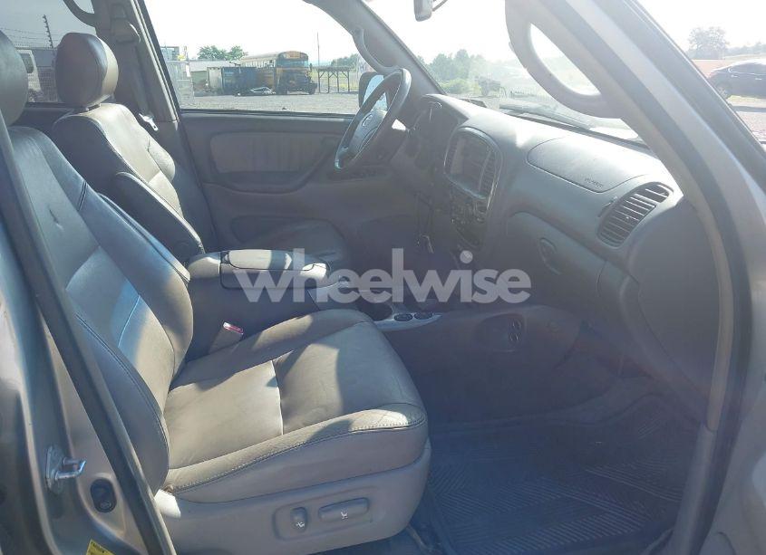 Photo 5 of 2007 Toyota Sequoia LIMITED V8 (VIN 5TDBT48A67S288019)