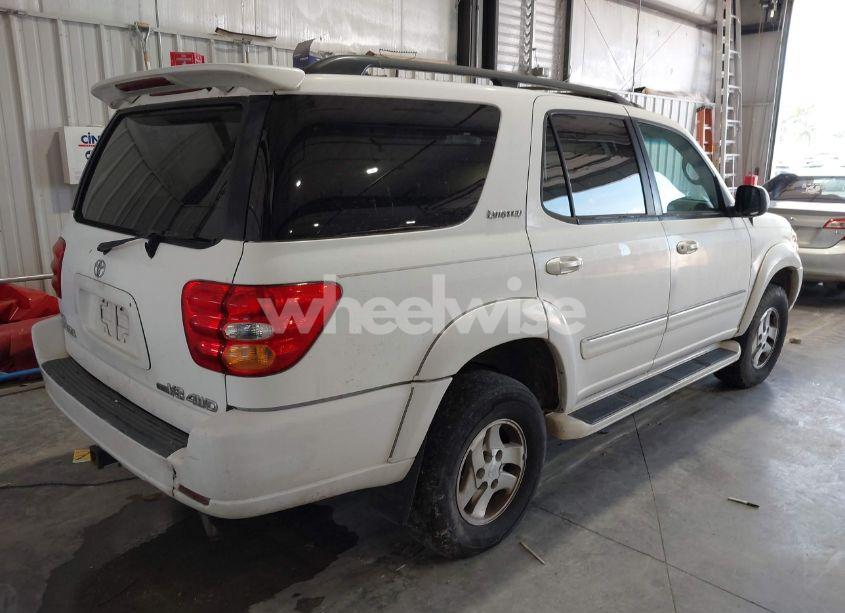 Photo 4 of 2001 Toyota Sequoia LIMITED V8 (VIN 5TDBT48A71S021849)
