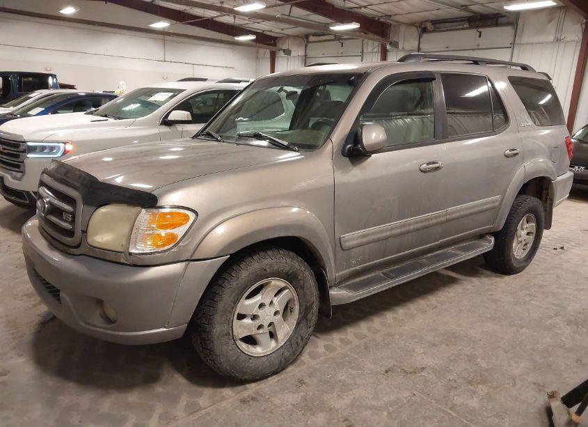 Photo 2 of 2002 Toyota Sequoia LIMITED V8 (VIN 5TDBT48A72S079090)