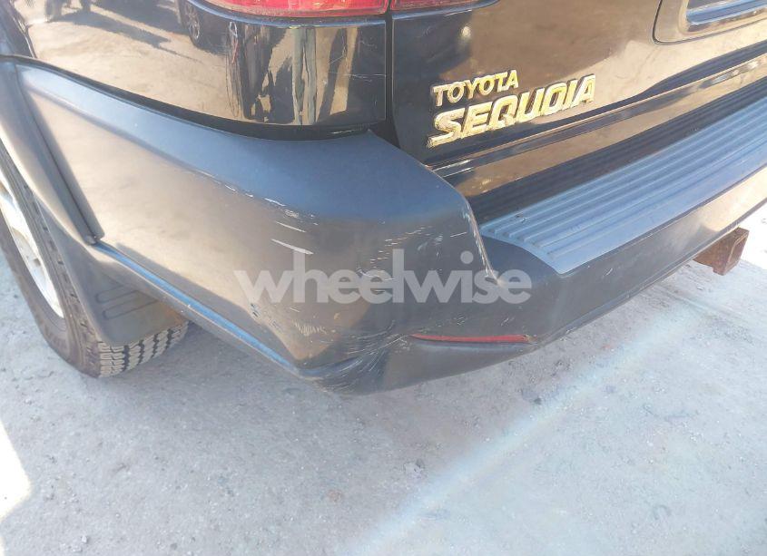 Photo 6 of 2002 Toyota Sequoia LIMITED V8 (VIN 5TDBT48A72S119796)