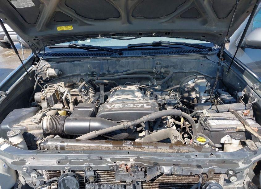 Photo 10 of 2003 Toyota Sequoia LIMITED V8 (VIN 5TDBT48A73S178820)