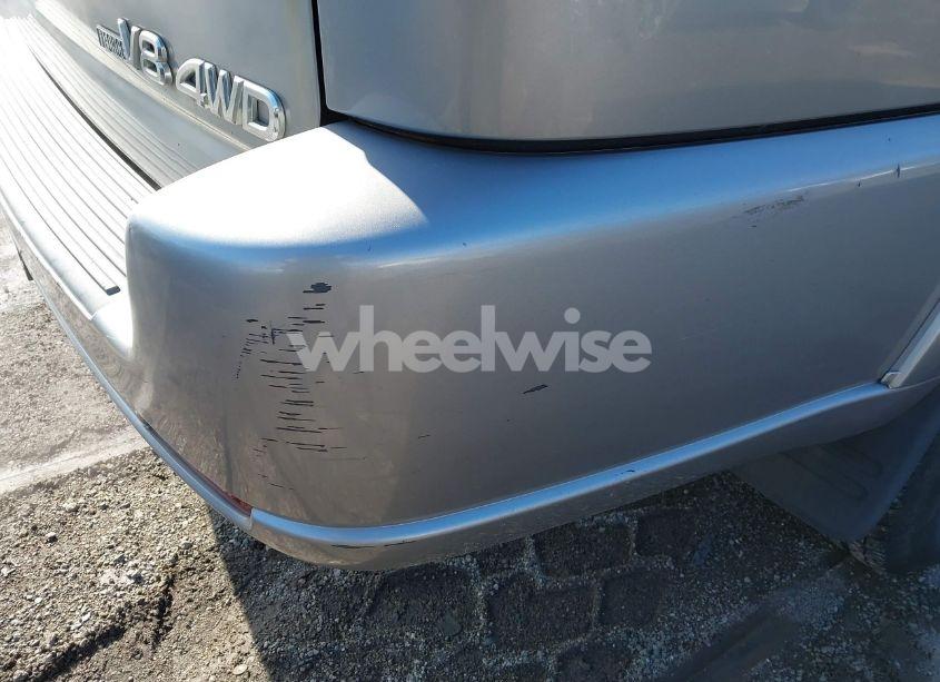 Photo 13 of 2004 Toyota Sequoia LIMITED V8 (VIN 5TDBT48A74S213549)