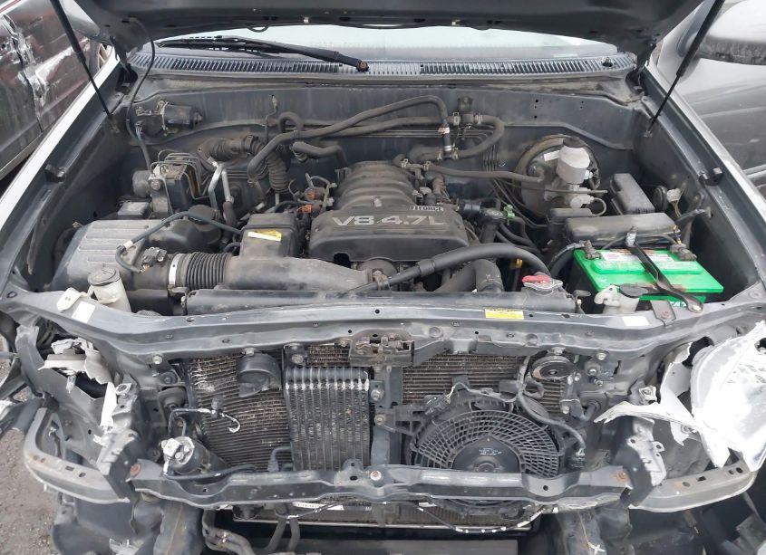 Photo 10 of 2005 Toyota Sequoia LIMITED V8 (VIN 5TDBT48A75S236444)