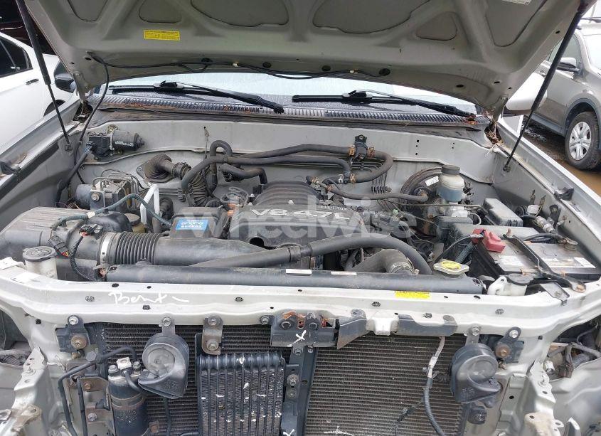 Photo 10 of 2005 Toyota Sequoia LIMITED V8 (VIN 5TDBT48A75S256810)